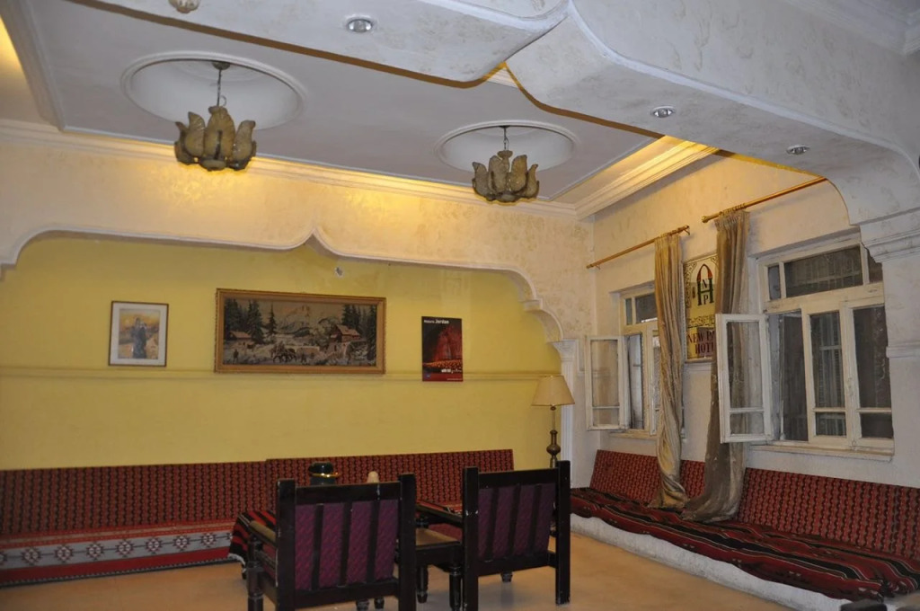 New Park Hotel