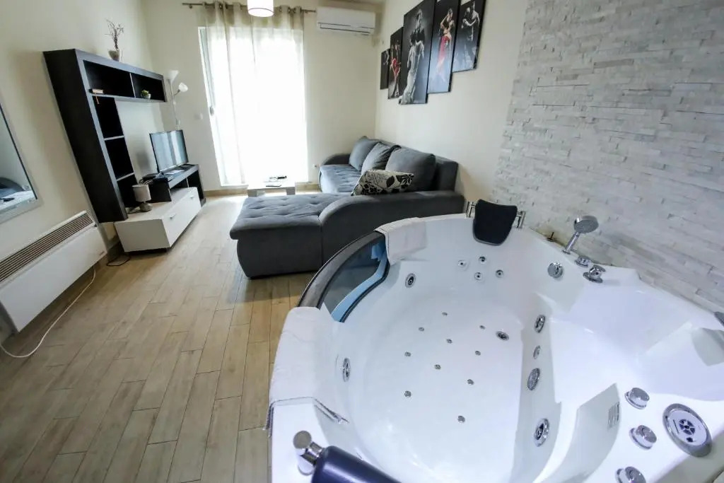 Nirvana SPA Center