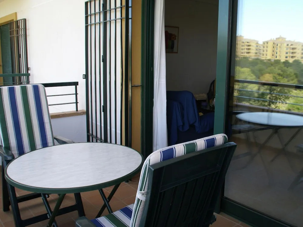 Superb Apartment Right on Beautiful 18-hole Golf Course on the Costa Blanca