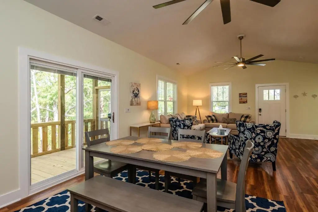 Ale of a Good Time by Oak Island Accommodations