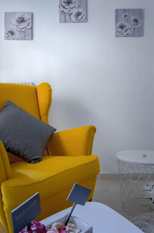 4u Apartment Athens! 2 Minutes From Metro Station