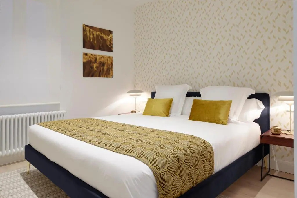 Mayor Suite 3 by FeelFree Rentals