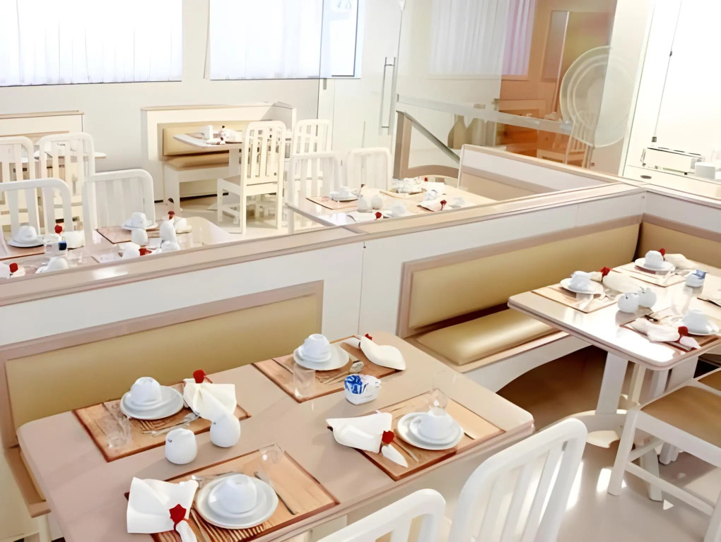Hotel Mirage