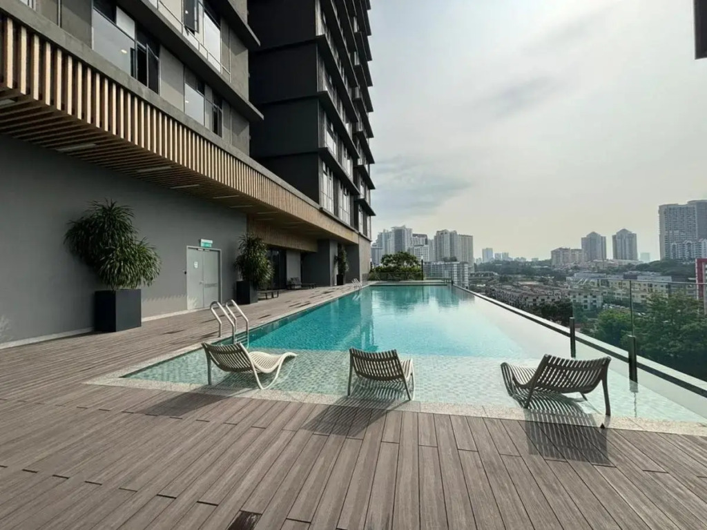 Societe Suites By iHost Global