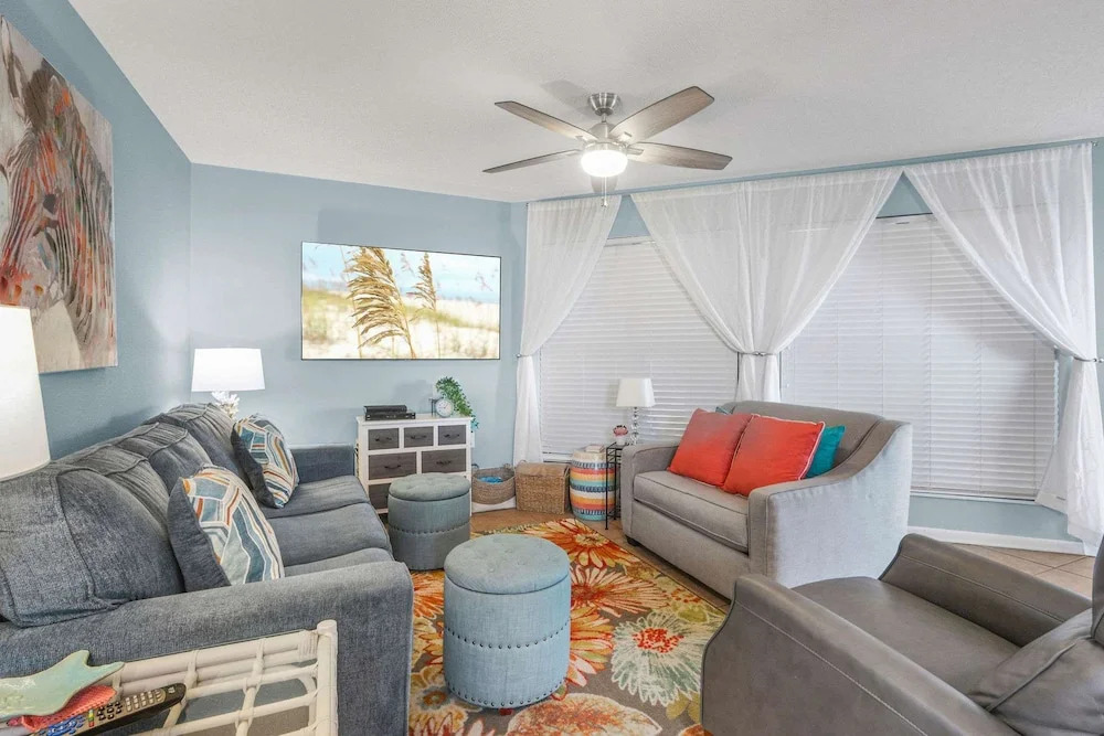 Sandpiper 1C- Stylish Gulf-side Affordable