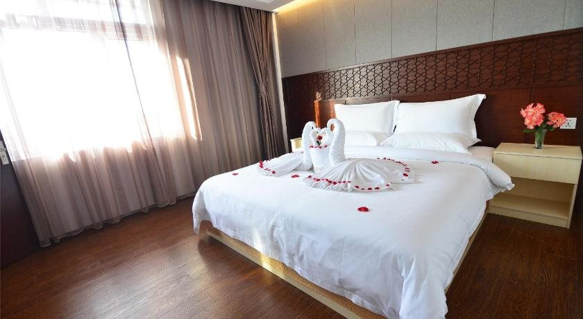 Royal Holiday Hotel