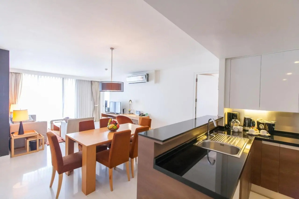 Oakwood Residence Sukhumvit 24 Bangkok