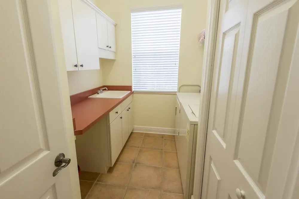 Island Walk Apartment 3