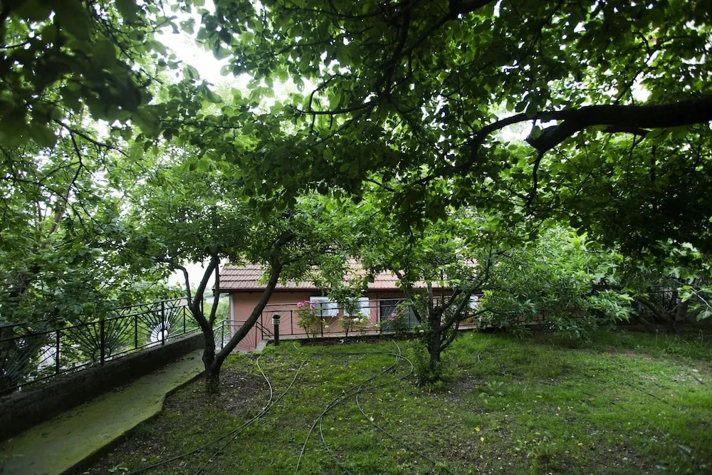Yaprak Dag Evi
