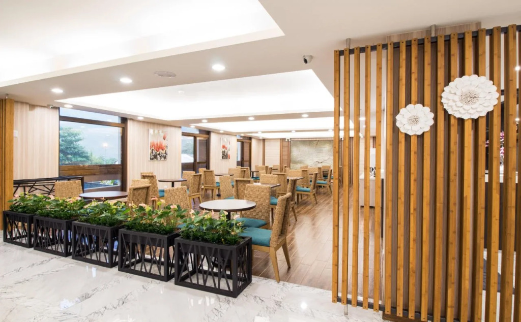 Dong Tair Spa Hotel