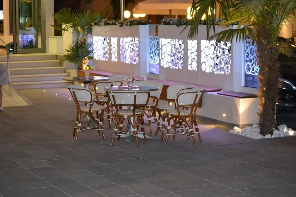 Hotel Tirsus