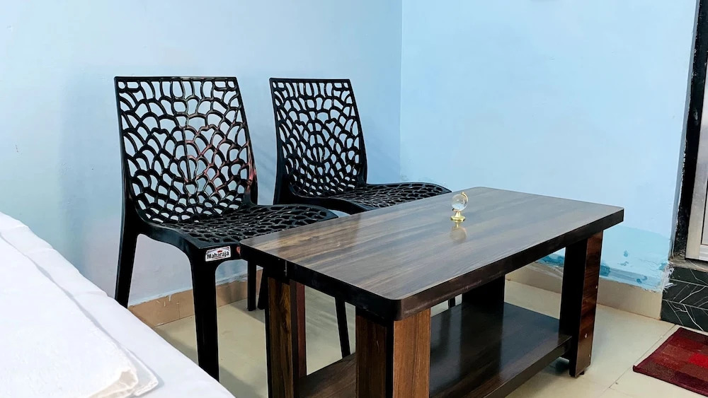 Hanumat Home Stay
