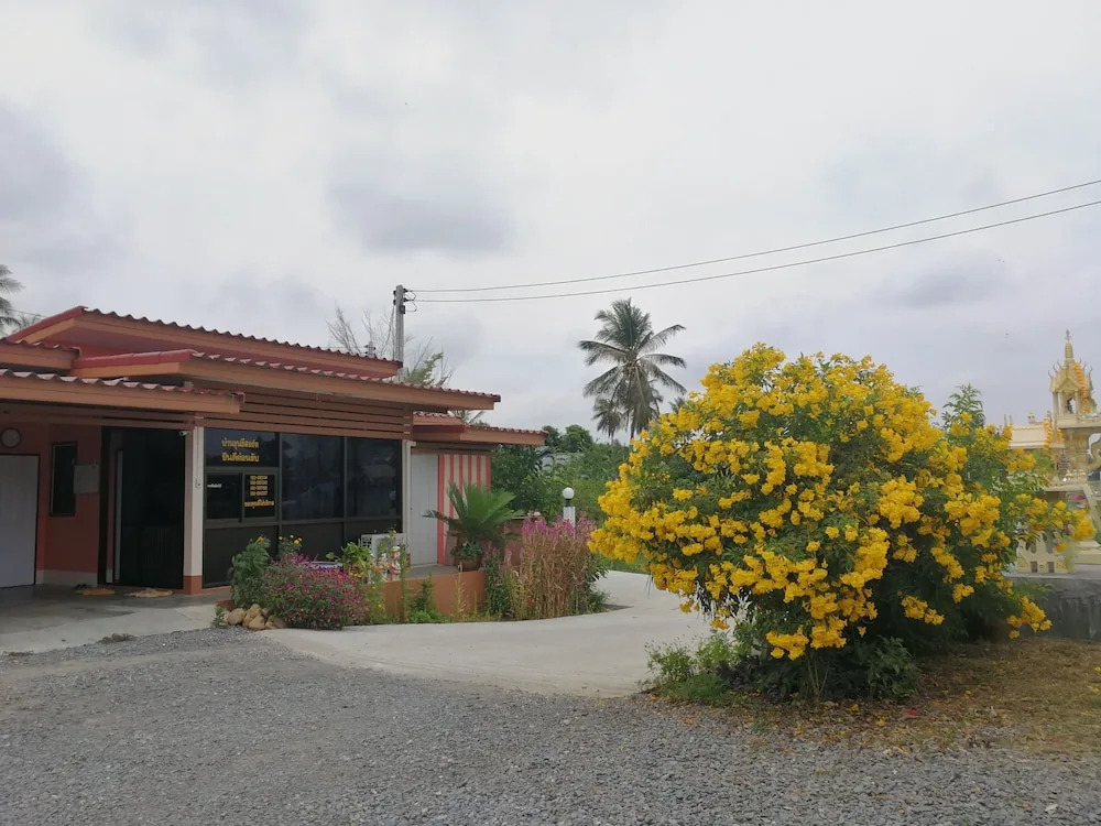Baan Khun Resort