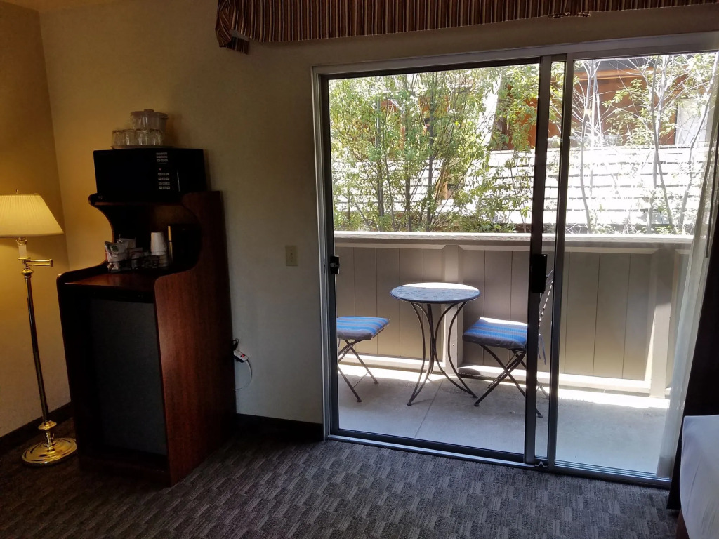 Lone Oak Lodge