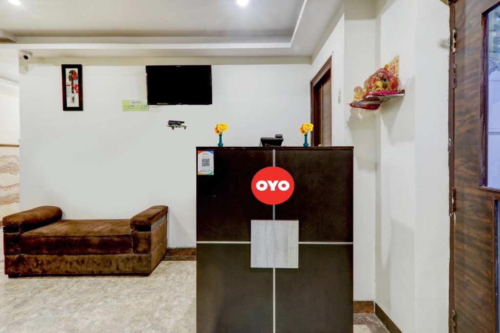 Hotel O S D Palace