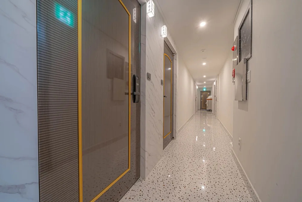 Gwangan Stay Hotel