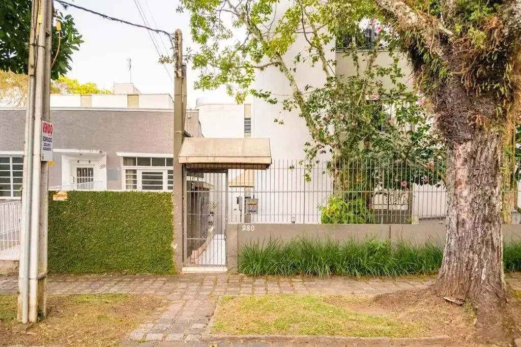 Quarto aconchegante nas Mercês