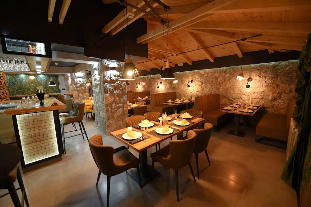 Dream House Hotel & Spa