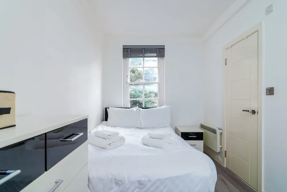 1 Bedroom For 2 In Covent Garden Central London