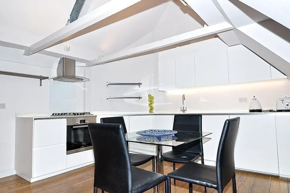 Newly Refurbished 1 Bedroom Whitechapel