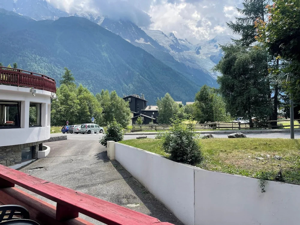 Chalet Hôtel La Sapinière