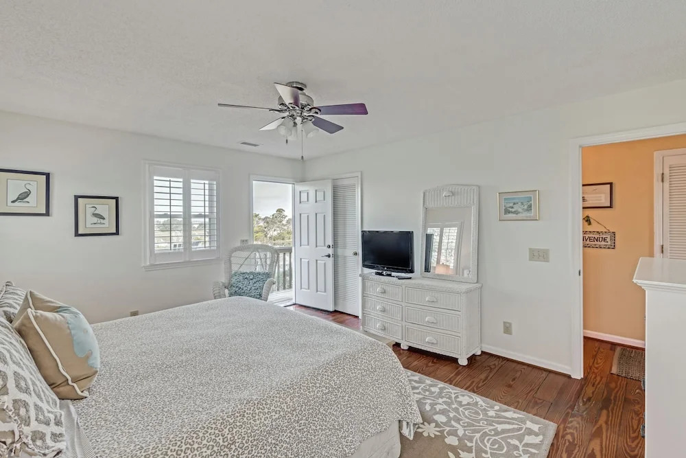 920 W Ashley Ave Home 3 Bedrooms 2 Bathrooms Home