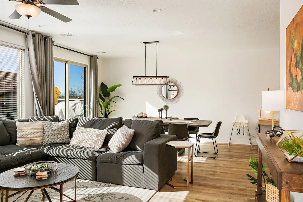 Coral Cactus Retreat townhouse