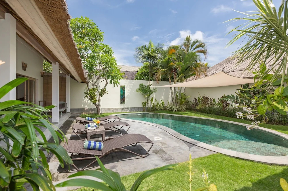 Villa Damai Manis