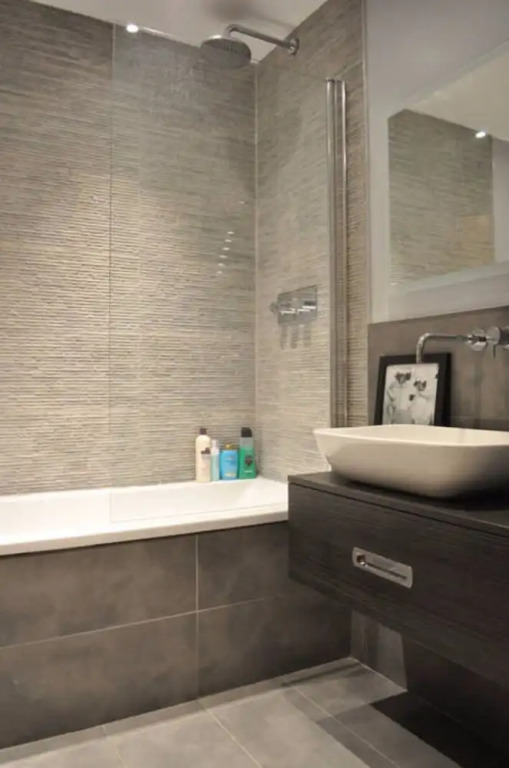 Spacious 2 Bedroom Flat With Garden