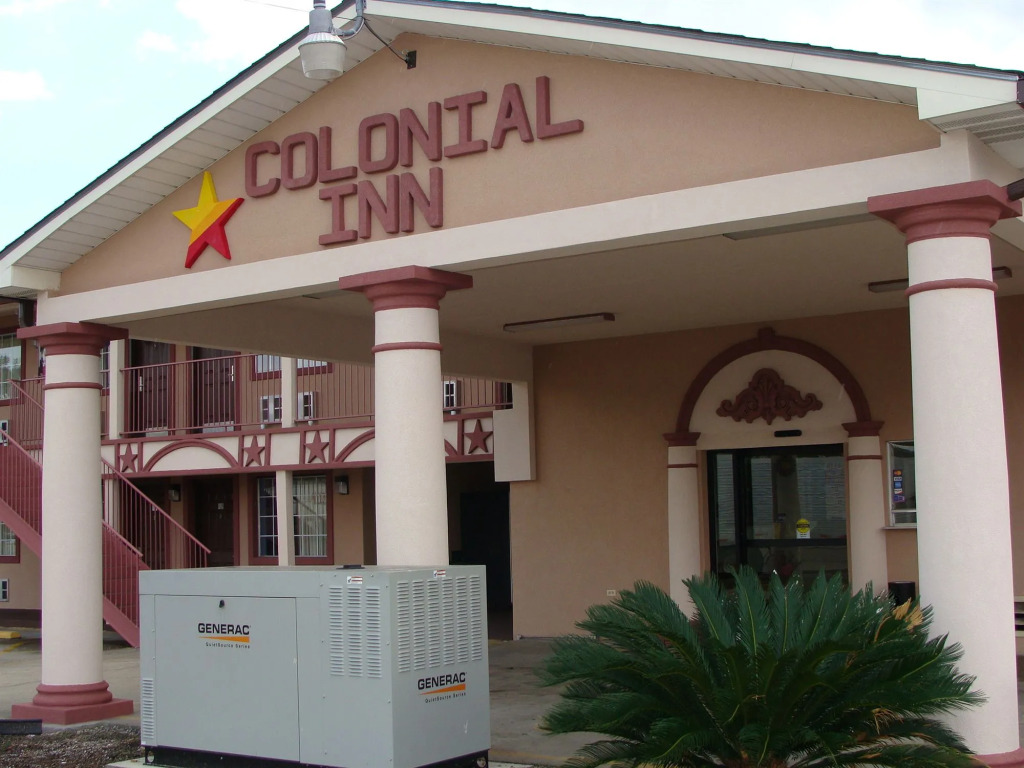 Colonial Inn Hammond