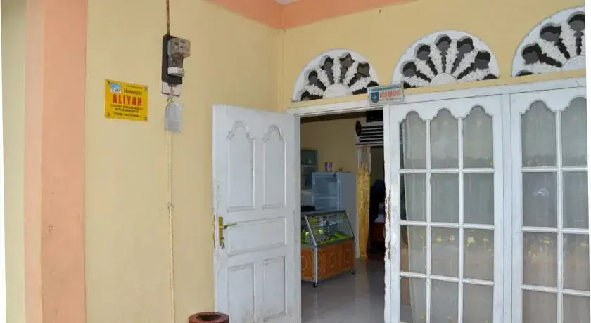 Aliyar Homestay