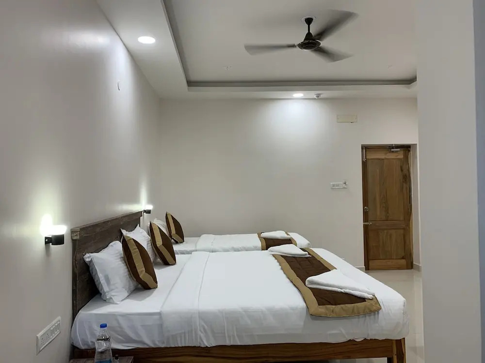 Serenity Sunrise Beach Resort
