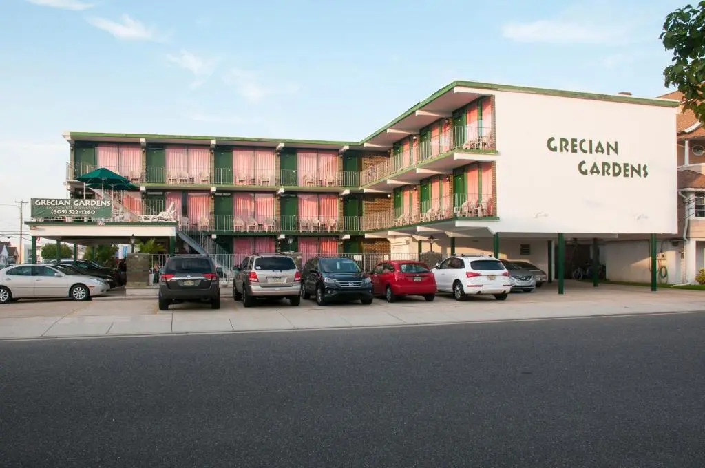 Grecian Garden Motel