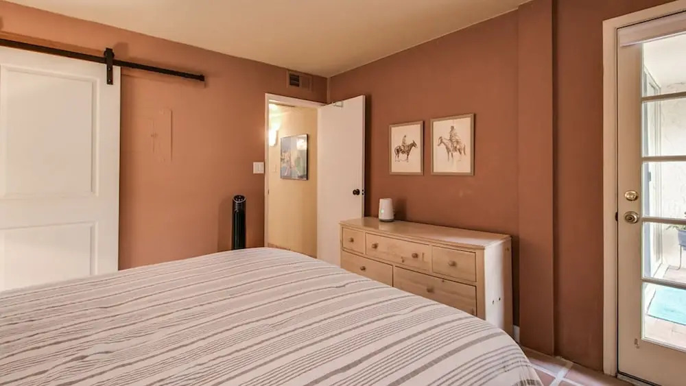 Charming 1-bdrm Condo Steps to Old Town Scottsdale