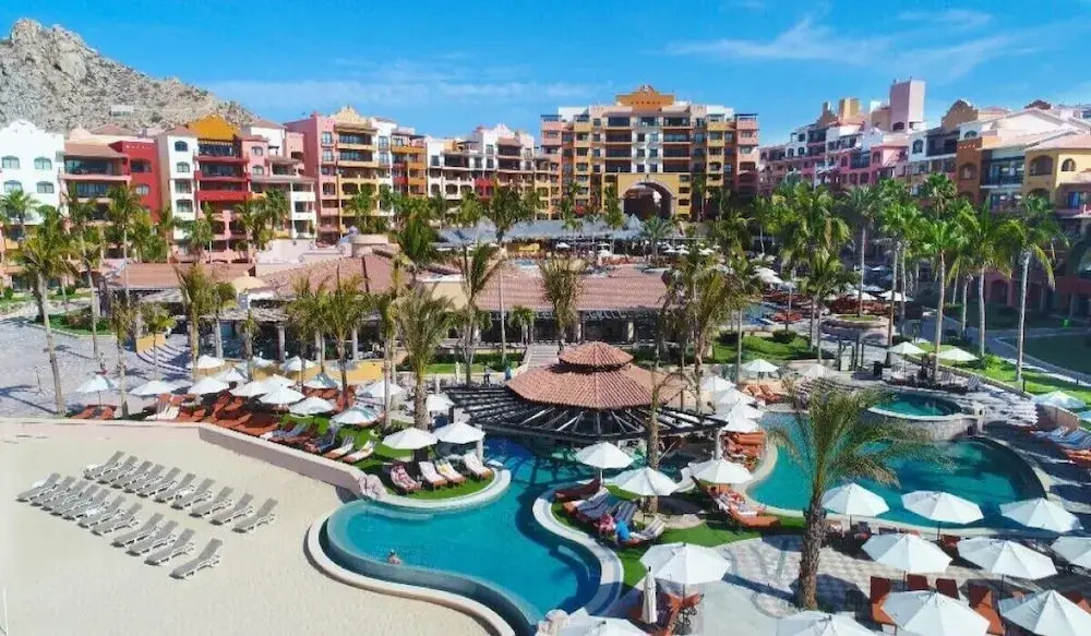 Beach resort suite