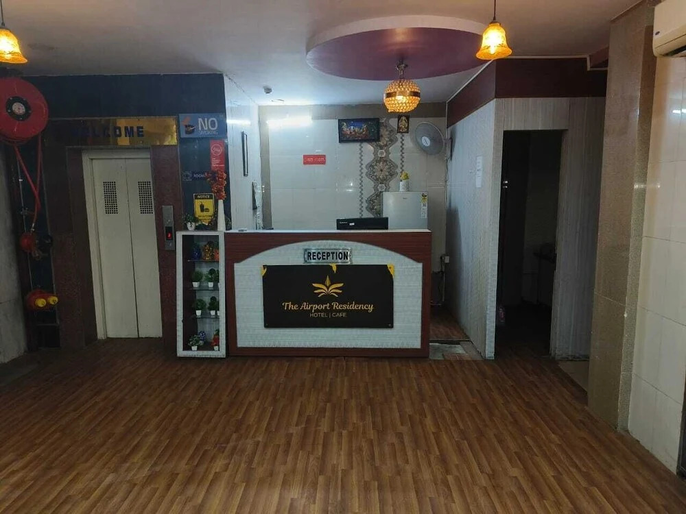 Hotel Airport residency