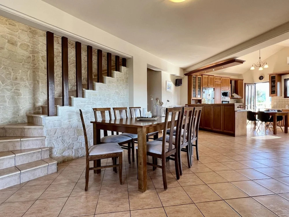 Villa Metapothia Gavalochori Crete