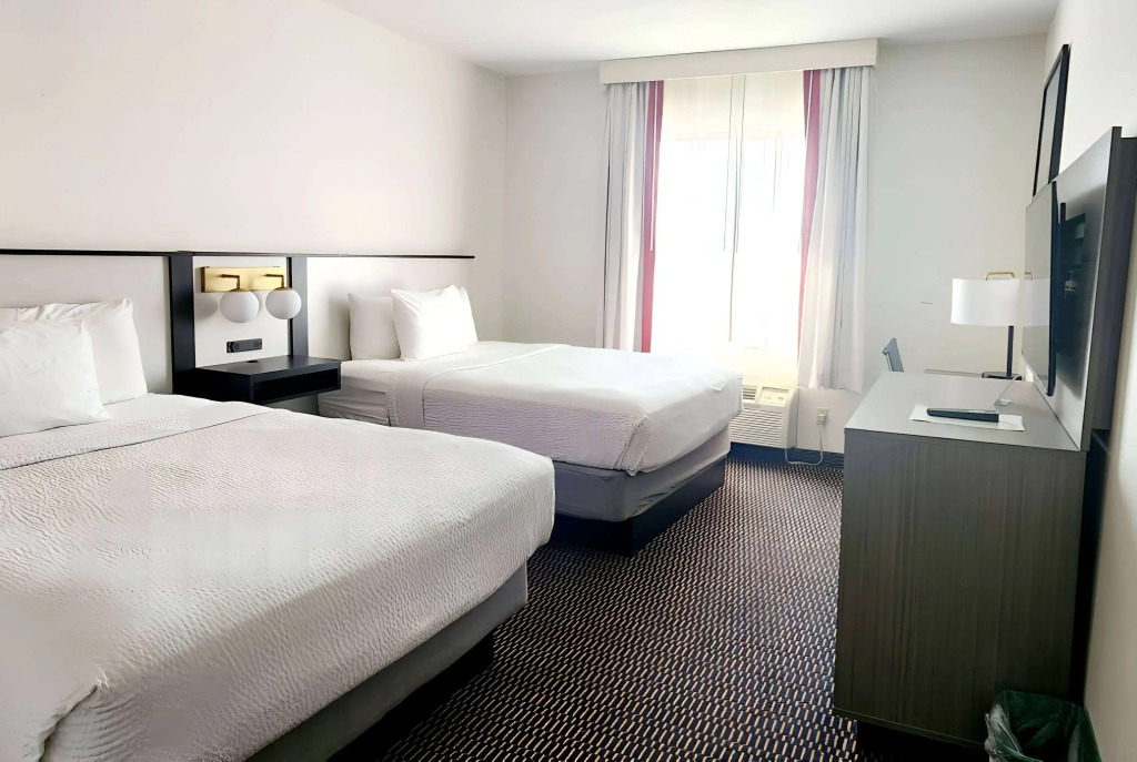 Ramada by Wyndham Columbia