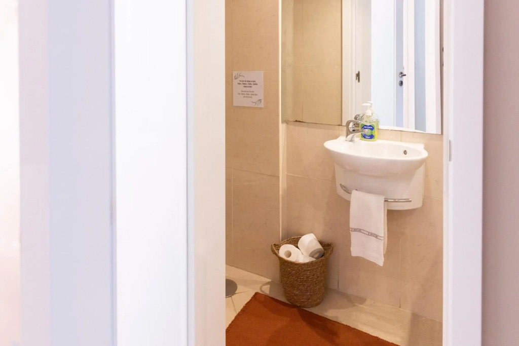 Casa dos Pinheiros 109 - Private Villa with pool & heated SPA