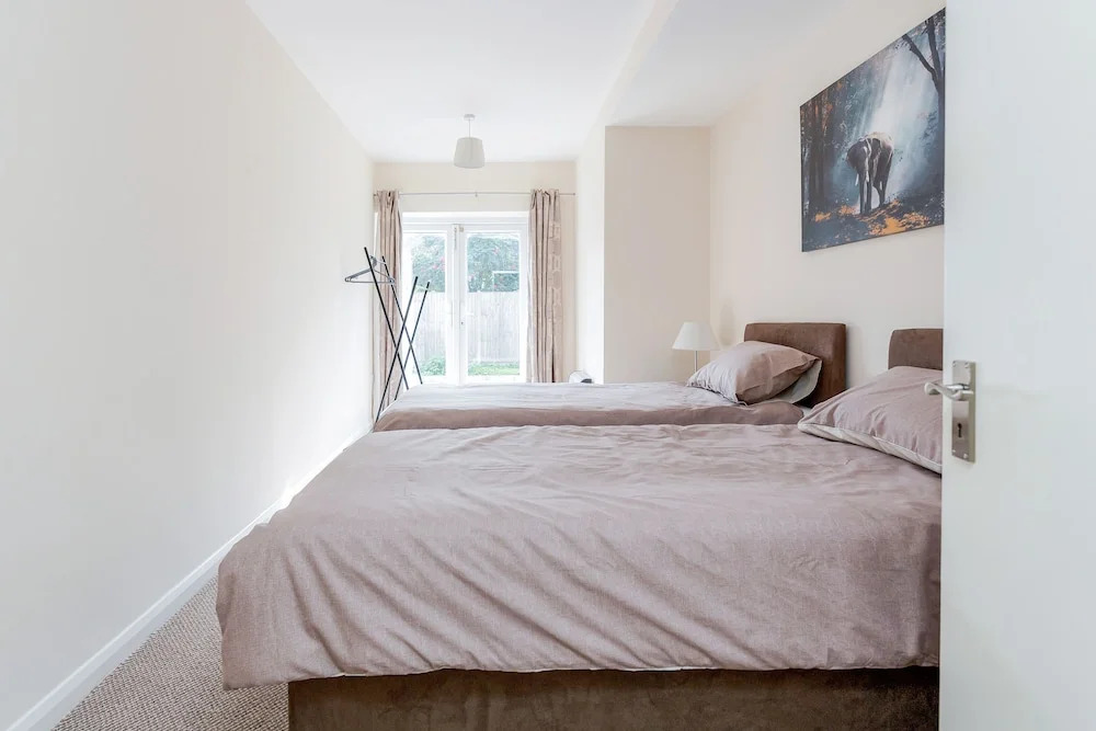 Manor Lodge Apartments
