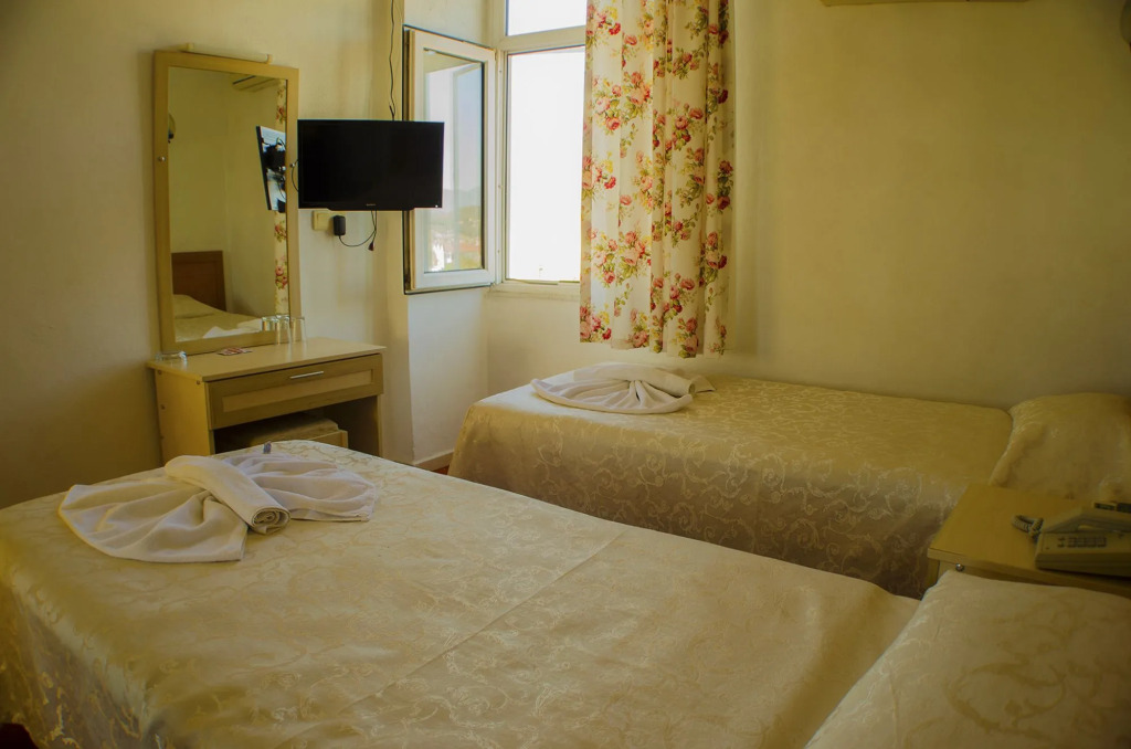 Hotel Seril 1