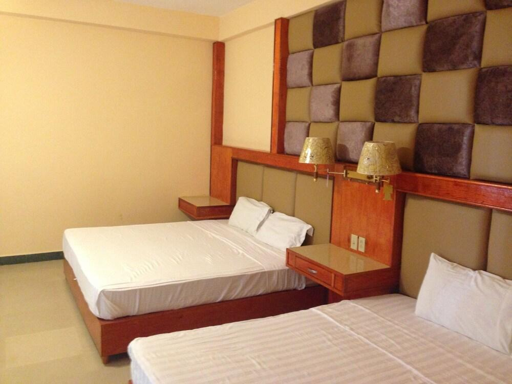 China Town Hotel