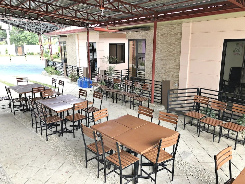 Leyvonne Resort & Events Place
