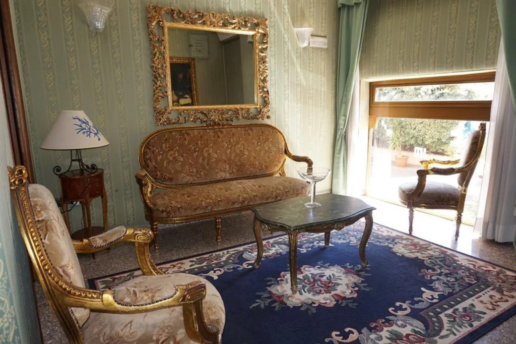Colonna Palace Hotel Mediterraneo