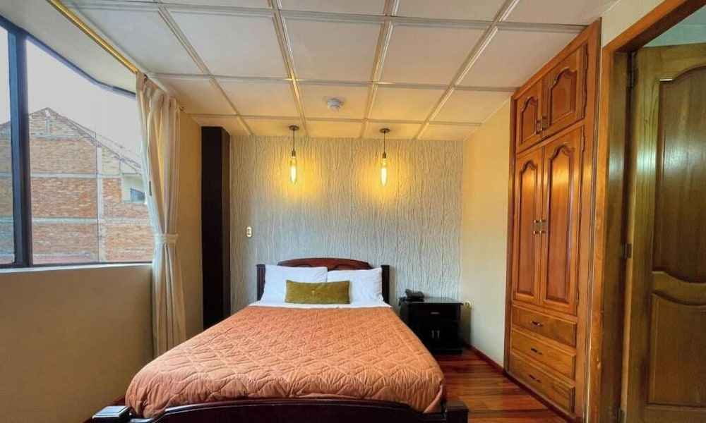Hotel Ensueños by HHG