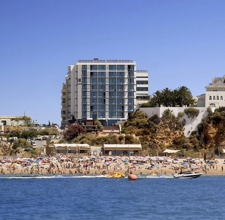 RR Hotel da Rocha