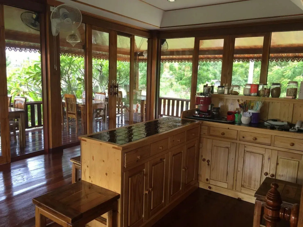 Thai House Resort