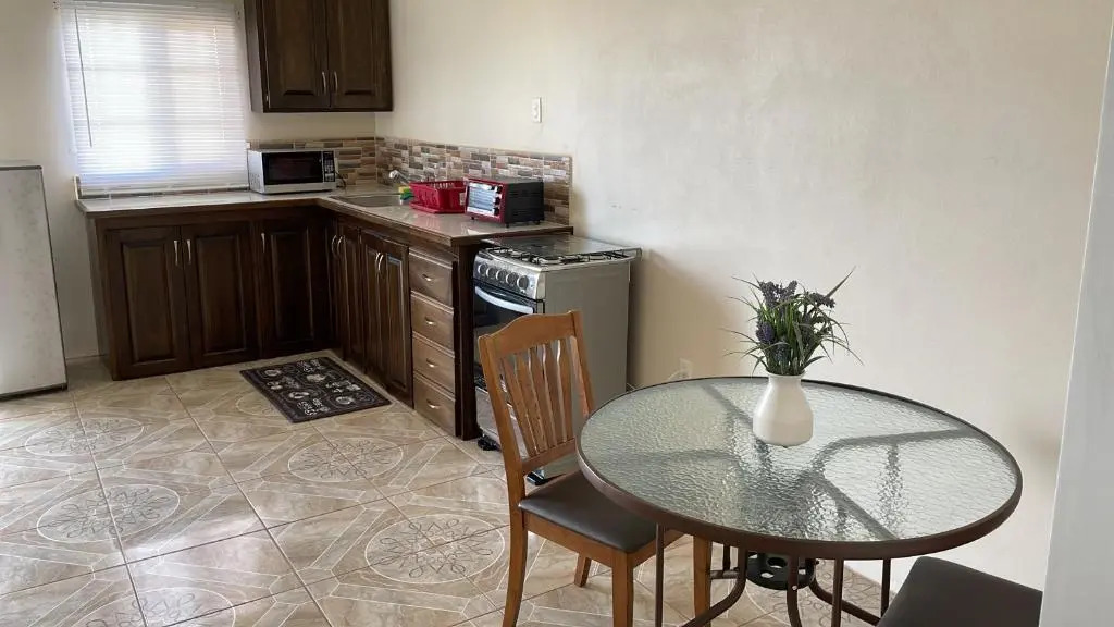 Beautiful 1and 2 Bed Apartment in Scarborough