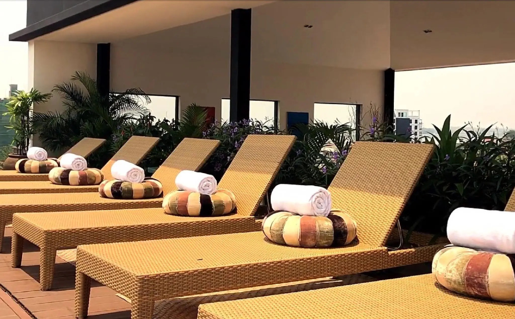 Lao Poet Hotel