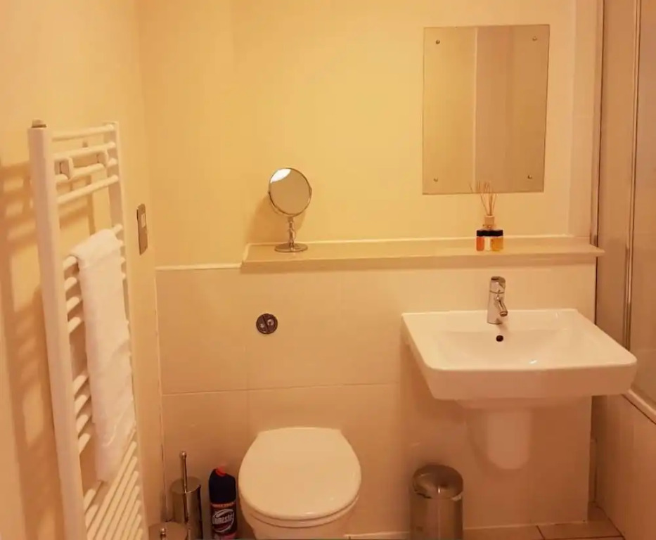 45 Brooklyn House - Lap of Luxury City Centre Apartments in Hub - Parking, City View